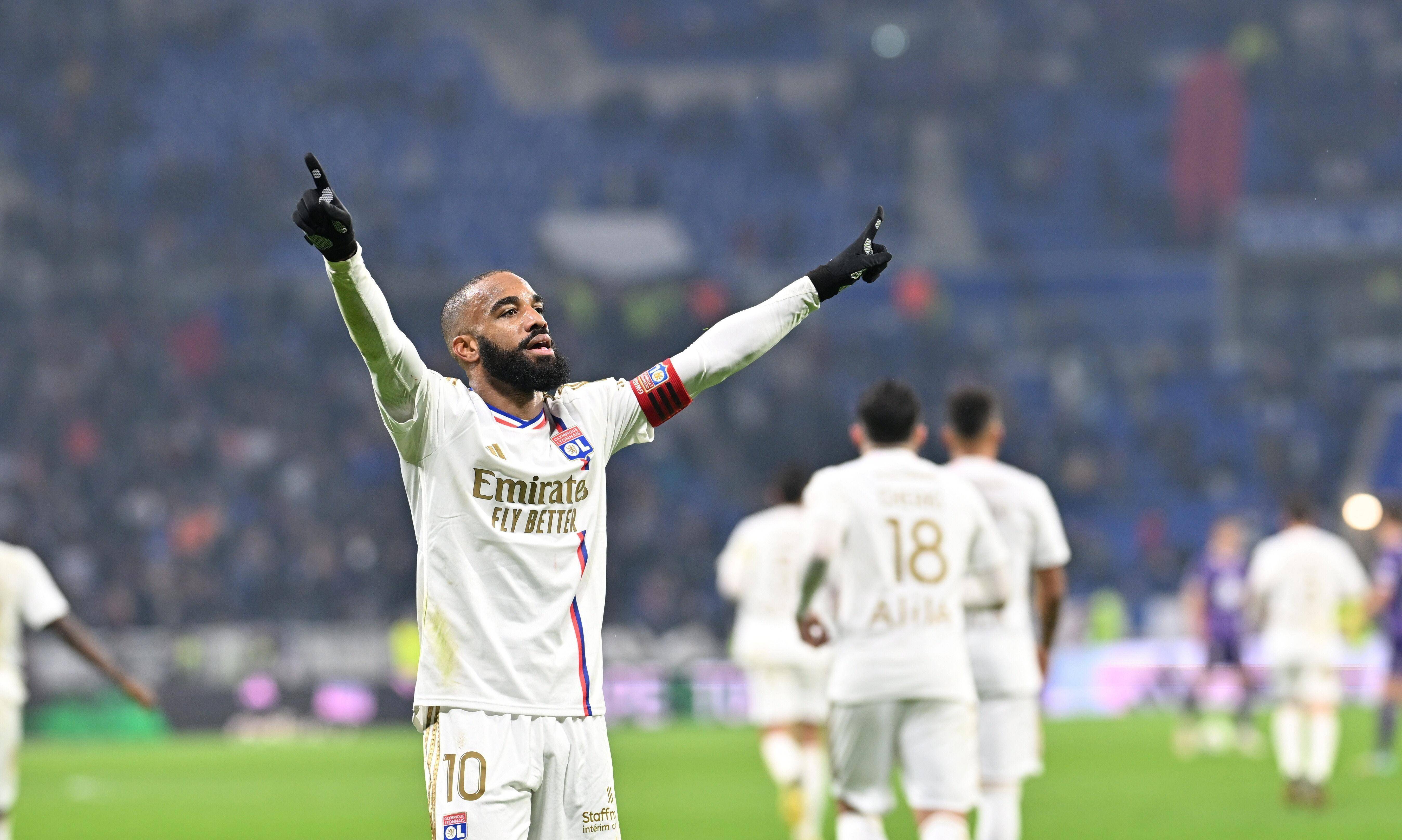 包含窗口期欧联焦点战，托特纳姆队长鼓劲，底气十足，心理建设被强调的词条