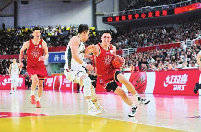 包含NBA总决赛倒计时；北京首钢冲刺阶段官宣签约；细节引发关注；媒体盛赞；更衣室氛围转暖的词条
