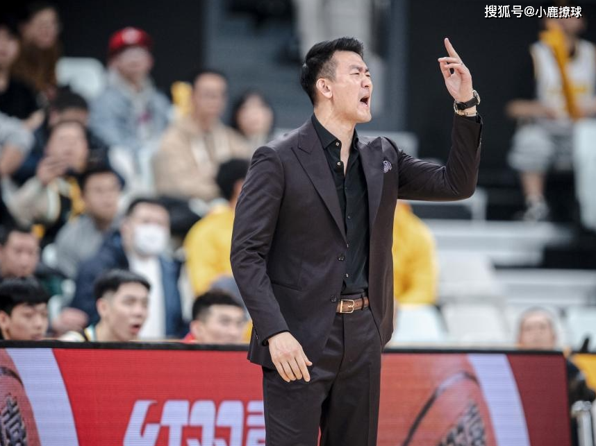 广厦男篮今夜回应争议，志在欧联名次提升，底气十足，年轻球员得到机会的简单介绍