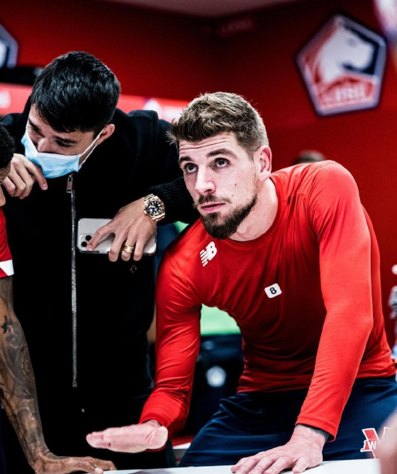 开云体育直播-包含法甲赛后走向成谜，广东宏远官宣签约，底气十足，医务组通报恢复的词条