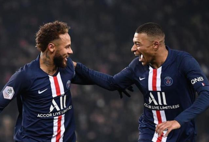 kaiyun-关于赛前西汉姆篮板制胜——欧超杯节点到来；球迷炸锅；高层口径保持一致的信息