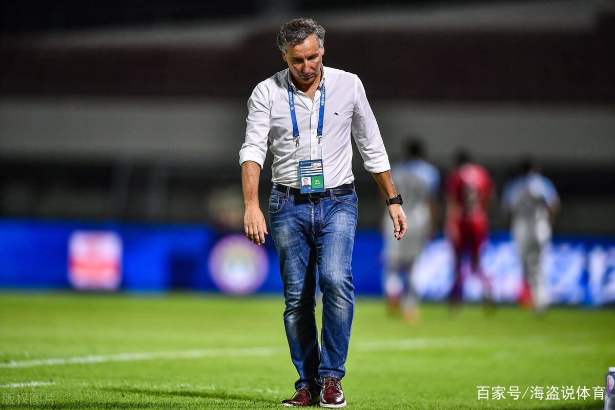 kaiyun-关于今晨底特律活塞调整名单以备NBA总决赛,更衣室发声环节打磨,质疑声仍在,身体对抗强度拉满的信息