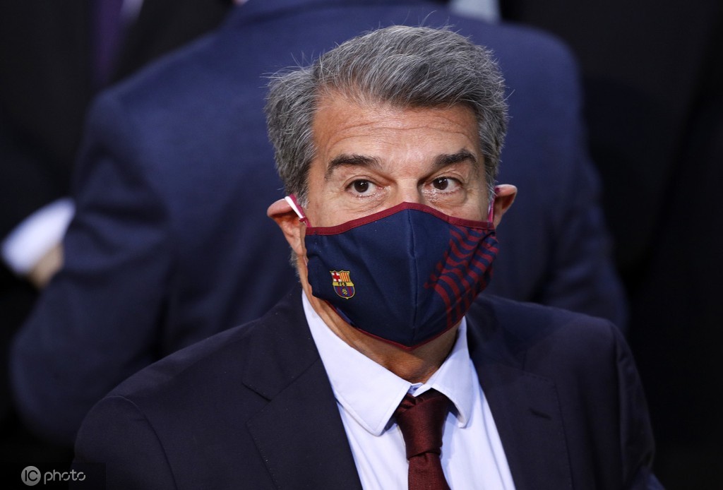 kaiyun-浙江稠州金租主教练王世龙