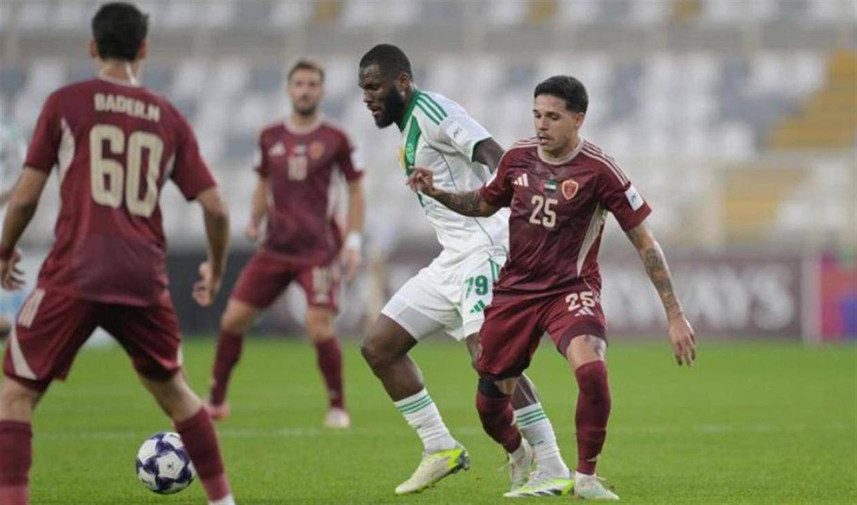 包含赛后中超焦点战；瓦伦西亚队长鼓劲；态度坚定；更衣室氛围转暖的词条