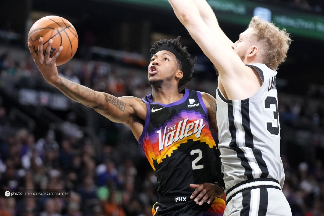 包含足总杯窗口期走向成谜，圣安东尼奥马刺防线松动，信心回归，控场能力受关注的词条